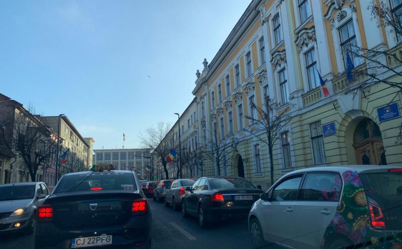 Boc a explicat haosul din Blaga. "Ambuteiajul a fost creat de lucrările pe Babeş şi Napoca"