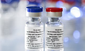 Putin vrea să „ia fața occidentalilor”, dar îi supără pe ruși. Vaccinul anti-COVID „Sputnik V”, mult mai ieftin decât celelalte de pe piață