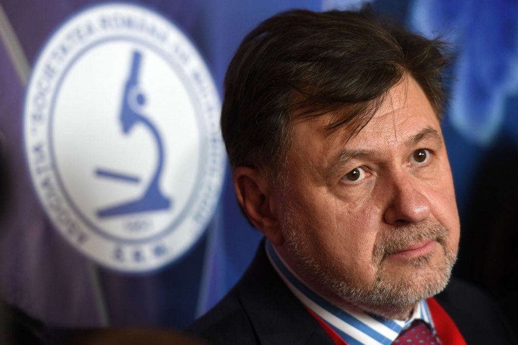 Rafila a vorbit despre tratamentul pe care-l ia pentru COVID. Medicamentul care trebuie evitat