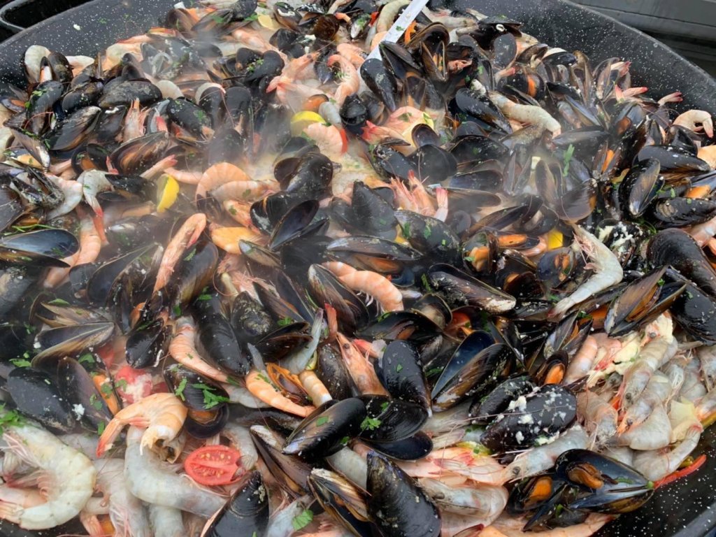 Piață mobilă de fructe de mare, deschisă în Gheorgheni