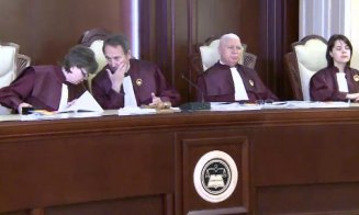 Extraordinar! Pentru că sunt stresați, judecătorii CCR primesc lunar doua sporuri. La cât se ridică "scorul" acestora