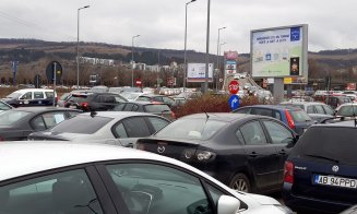 "Marea bătălie de la Vivo!" Clujenii au dat năvală cu miile la cumpărături.  Oare câți s-au infectat azi?