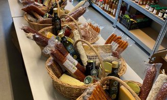 Coșurile cadou, afacerea de supraviețuire a producătorilor clujeni