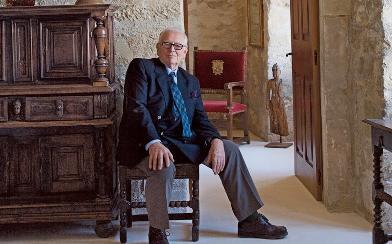 Pierre Cardin s-a stins la 98 de ani. A inventat moda unisex