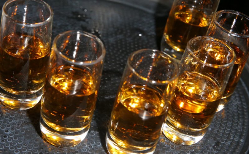 Cheltuielile pentru alcool ale românilor au înregistrat cea mai mare creștere din UE în ultimul deceniu