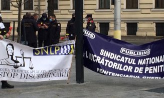 Proteste la Cluj. Polițiștii reacționează la anunțul lui CÎțu de a îngheța salariile