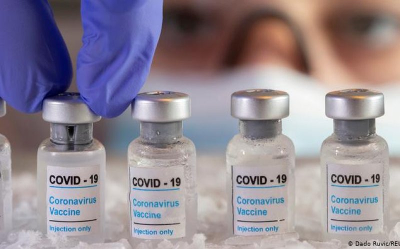 Medic: Imunitatea oferită de vaccinare este superioară celei obţinute de trecerea prin boală