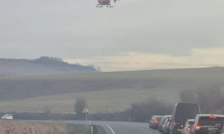 Accident la ieșirea din Huedin. Victimele, preluate de elicopterul SMURD