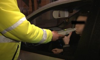 Tânăr din Cluj prins beat și drogat la volan. Polițiștii au constatat că nu avea nici permis de conducere