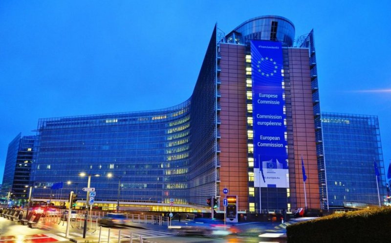 Banca Transilvania: Economia României, peste media UE în criza sanitară
