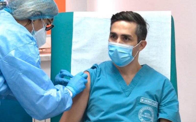 Cu 20.000 de persoane vaccinate pe zi, populaţia României s-ar imuniza abia în 2-3 ani