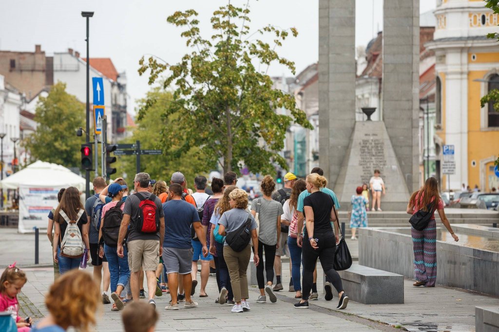 Scade numărul de turiști. La Cluj, sub 240.000 de sosiri anul trecut