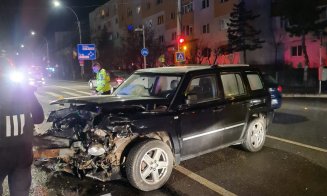 Tânără de 21 de ani, rănită într-un accident pe strada Observatorului