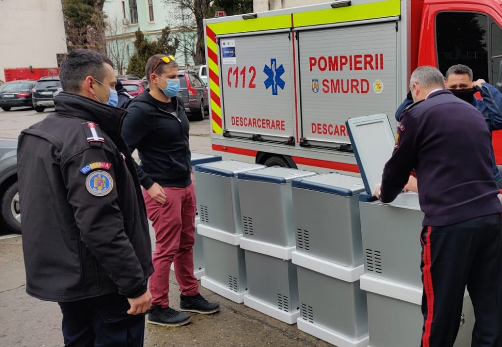 Donaţie pentru ISU Cluj marca Beard Brothers: 10 frigidere mobile pentru transportul vaccinului anti-COVID