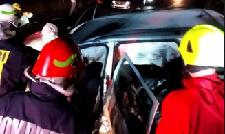Accident grav la Cluj. O persoană a murit și alte două au rămas încarcerate/Circulația blocată pe ambele sensuri