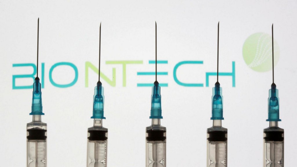 BioNTech se autodepășește!  Va produce un număr RECORD de doze de vaccin până la sfârșitul anului