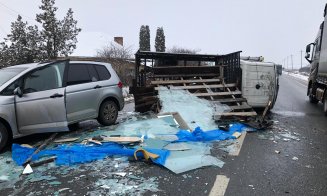 Accident pe centura Muncii-Apahida. Impact între o mașină și o camionetă