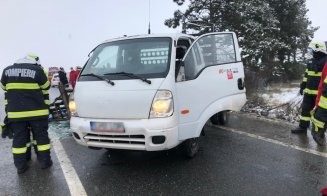 Accident pe centura Muncii-Apahida. Impact între o mașină și o camionetă