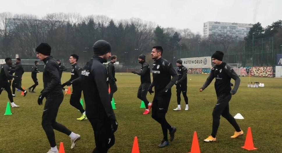 CFR Cluj transferă doar la nivelul staff-ului tehnic. “Aveam nevoie de întăriri. Este o perioadă dificilă”