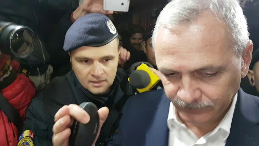 Problemele se țin scai de Liviu Dragnea. Fostul lider PSD, cercetat într-un nou dosar care are legătură cu Trump