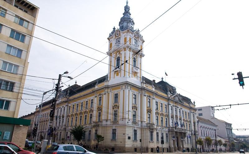 Ce salarii încasează angajaţii Primăriei Cluj-Napoca în 2021: arhitect şef - 16.391 lei, poliţist local - 4.583 lei, muncitor - 3.861 lei 