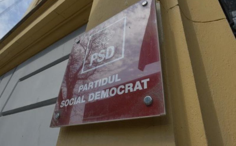 PSD-iștii: „Guvernul să demisioneze dacă până în septembrie nu vor fi imunizați 10 milioane de români”