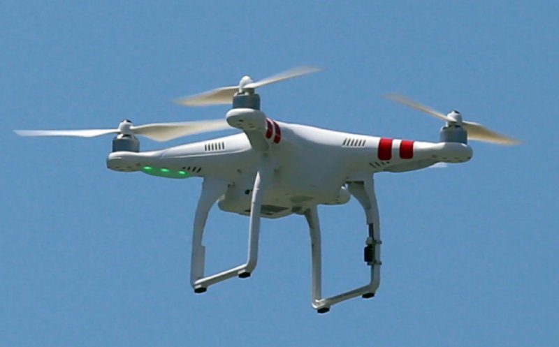 Reguli noi, în avantajul posesorilor de drone. Legislația, modificată