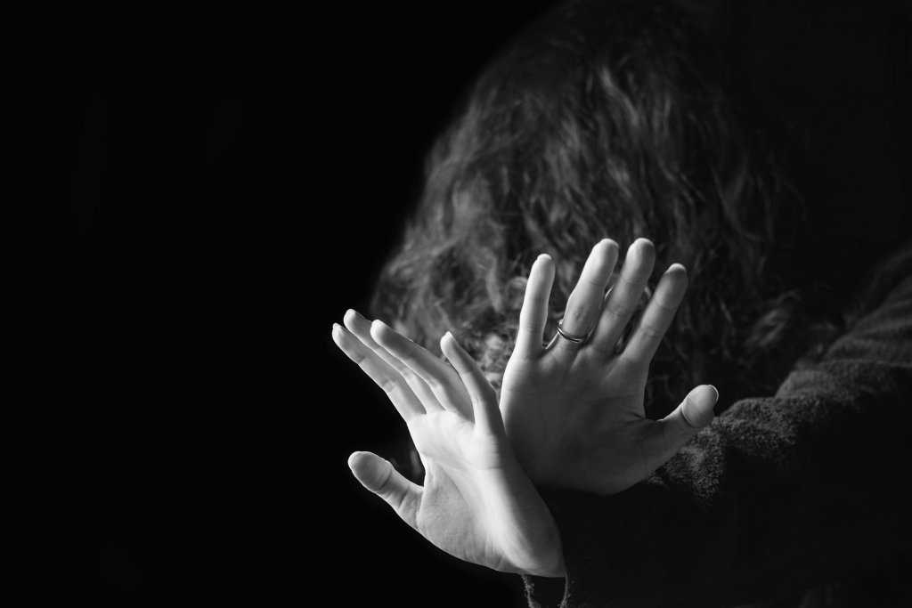 Tânără, atacată de un PERVERS în gara din Cluj: "Am avut parte de unul dintre cele mai urâte scenarii pe care le poate trăi o fată"