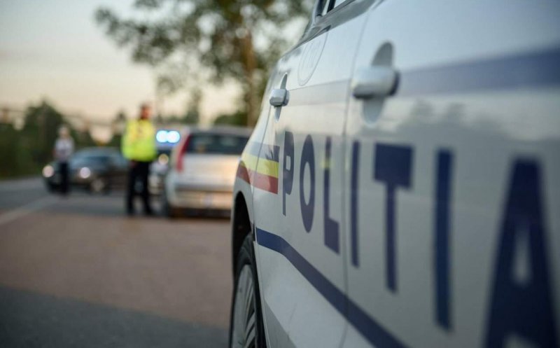 Polițiștii clujeni au reținut un șofer beat și fără permis care conducea o mașină neînmatriculată