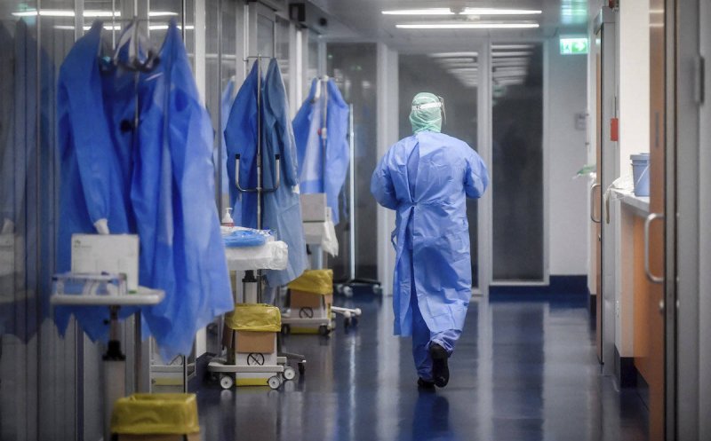 Aproape 3.000 de noi îmbolnăviri și 97 de decese în ultimele 24 de ore