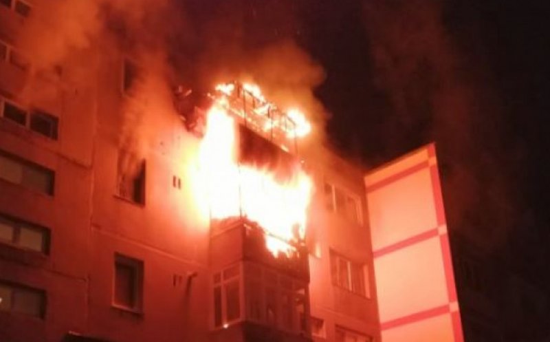 Un român și-a incendiat locuința pentru că a pierdut custodia copilului. Băiatul de 7 ani se afla în apartament