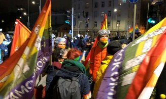 Proteste în Polonia după ce autorităţile declară ilegale avorturile