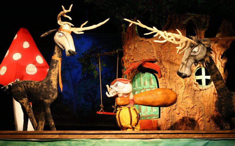 Spectacole online gratuite la Teatrul de Păpuși „Puck”. Când sunt programate