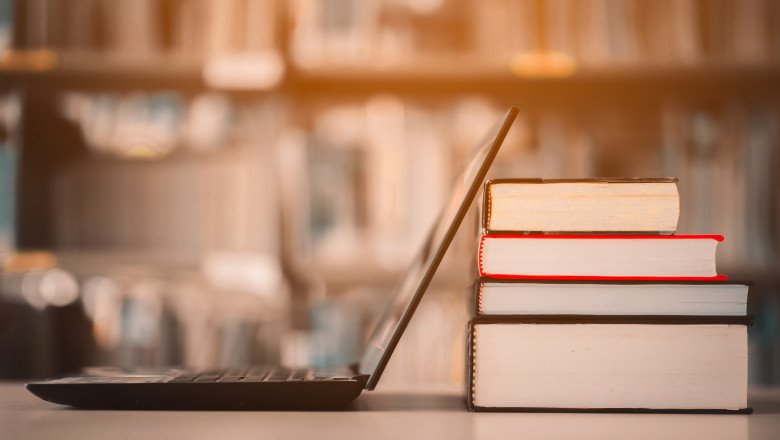 Laptopuri de aproape 700.000 de euro, în 38 de licee din Cluj