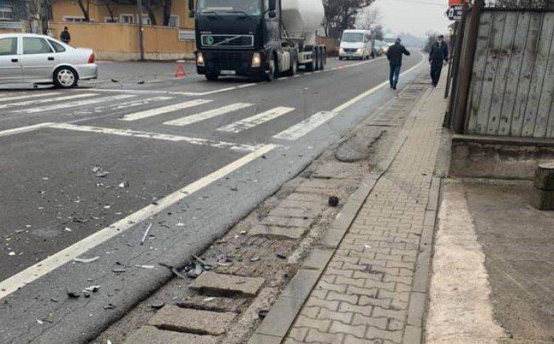 Accident cu două mașini în Căpușu Mare