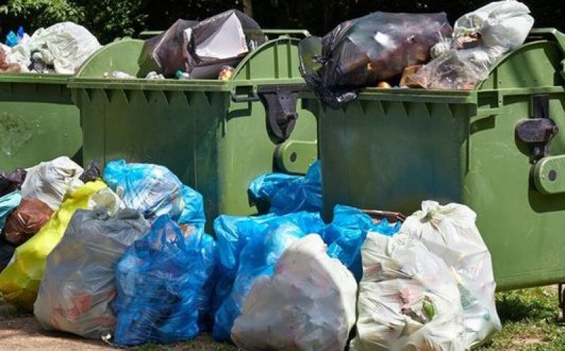 Se verifică modul în care floreștenii depozitează gunoaiele. Primarul dă asigurări că le va oferi alternativele corecte