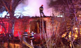 Bărbat mort în urma unui INCENDIU la o casă din Cluj-Napoca