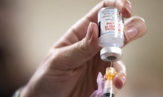 A început distribuirea celei de-a treia tranșe de vaccinuri de la Moderna. Câte doze ajung la Cluj