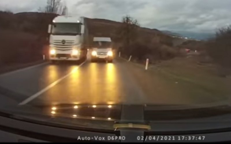 VIDEO Șocant! Tragedie evitată în ultima secundă pe un drum din Cluj