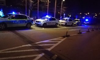 Polițiștii clujeni au fost la biserică! Nu să se roage, ci ca să verifice cum se respectă măsurile anti-COVID