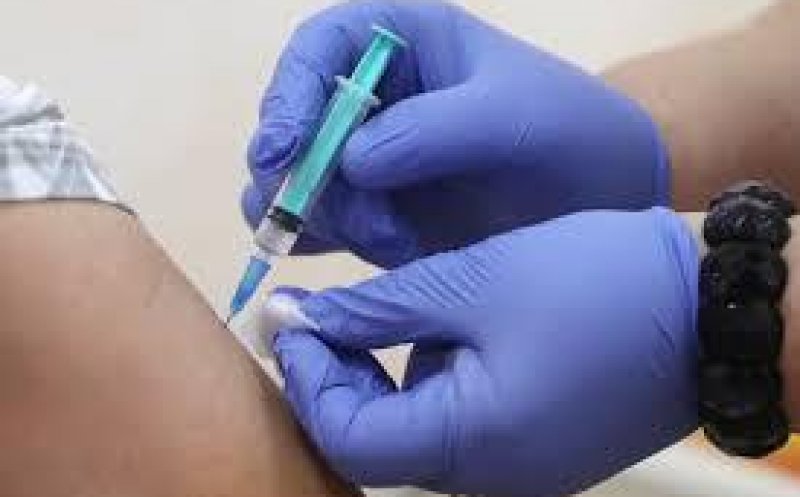 O nouă categorie de persoane se poate vaccina. Anunțul oficial a fost făcut de Ministerul Sănătății