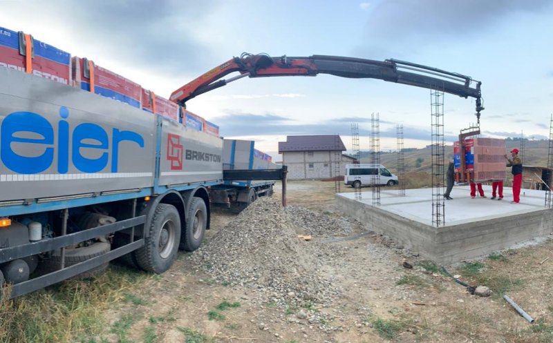 Leier și-a adus constructor din Austria pentru noua sa fabrică de la Cluj