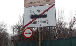 Plăcuță multilingvă de la ieșirea din oraș, vandalizată: "Ceva maimuță încă nu acceptă faptul că Cluj este și Kolozsvár"
