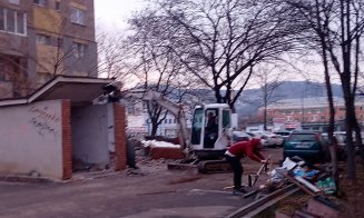 Mănăşturenii, campioni la demolarea garajelor în Cluj-Napoca