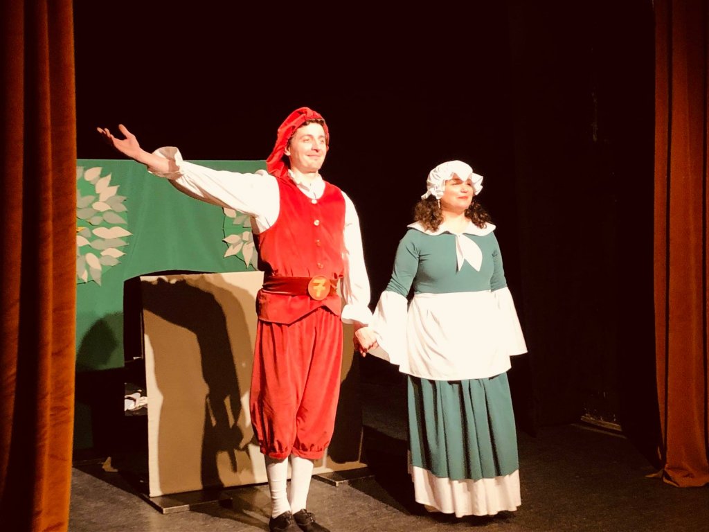 Revin pe scenă actorii Teatrului „Puck” din Cluj. Care sunt primele spectacole