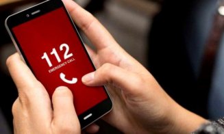 Un bărbat drogat a furat o maşină şi un telefon, apoi a sunat la 112 să spună că e bombă la bancă