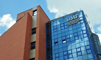 Mediciniştii de la UMF Cluj învaţă în sistem hibrid şi semestrul 2. Ce se întâmplă cu studenţii străini?