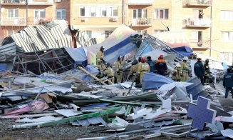 Explozie puternică într-un supermarket. Paznicul a scăpat cu viaţă ca prin minune