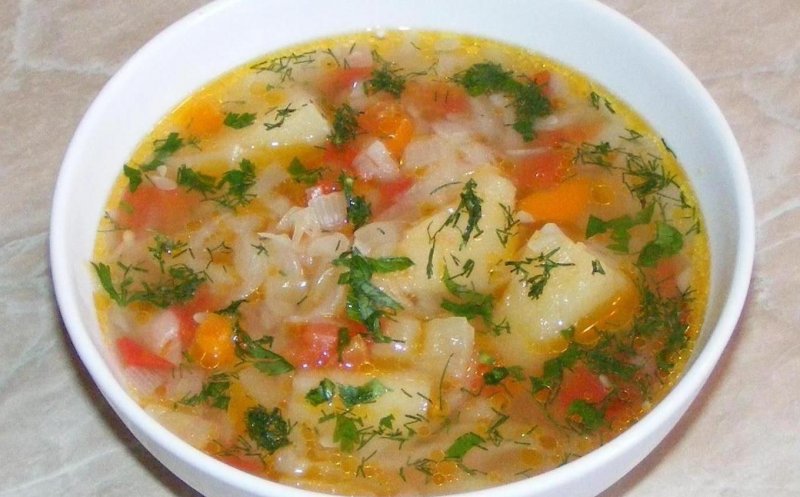 Slăbire fulger cu ajutorul unei supe renumite! Ai încercat această dietă?