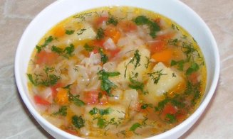 Slăbire fulger cu ajutorul unei supe renumite! Ai încercat această dietă?